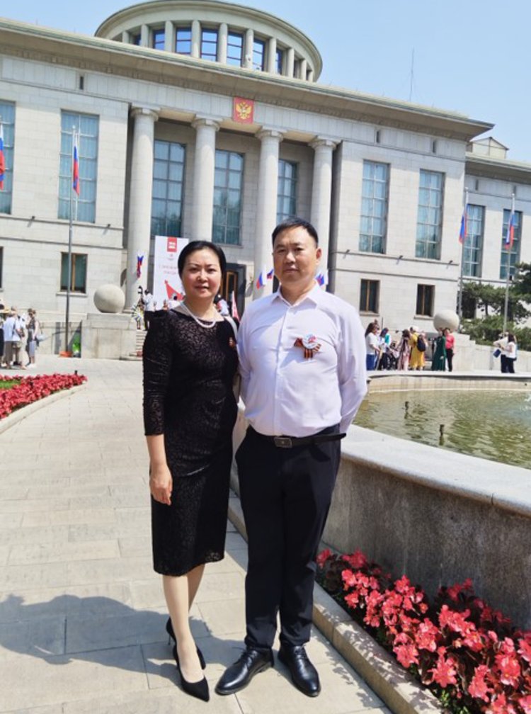 祝仕强董事长与形象代言人吴弘女士参加俄罗斯使馆文化交流活动